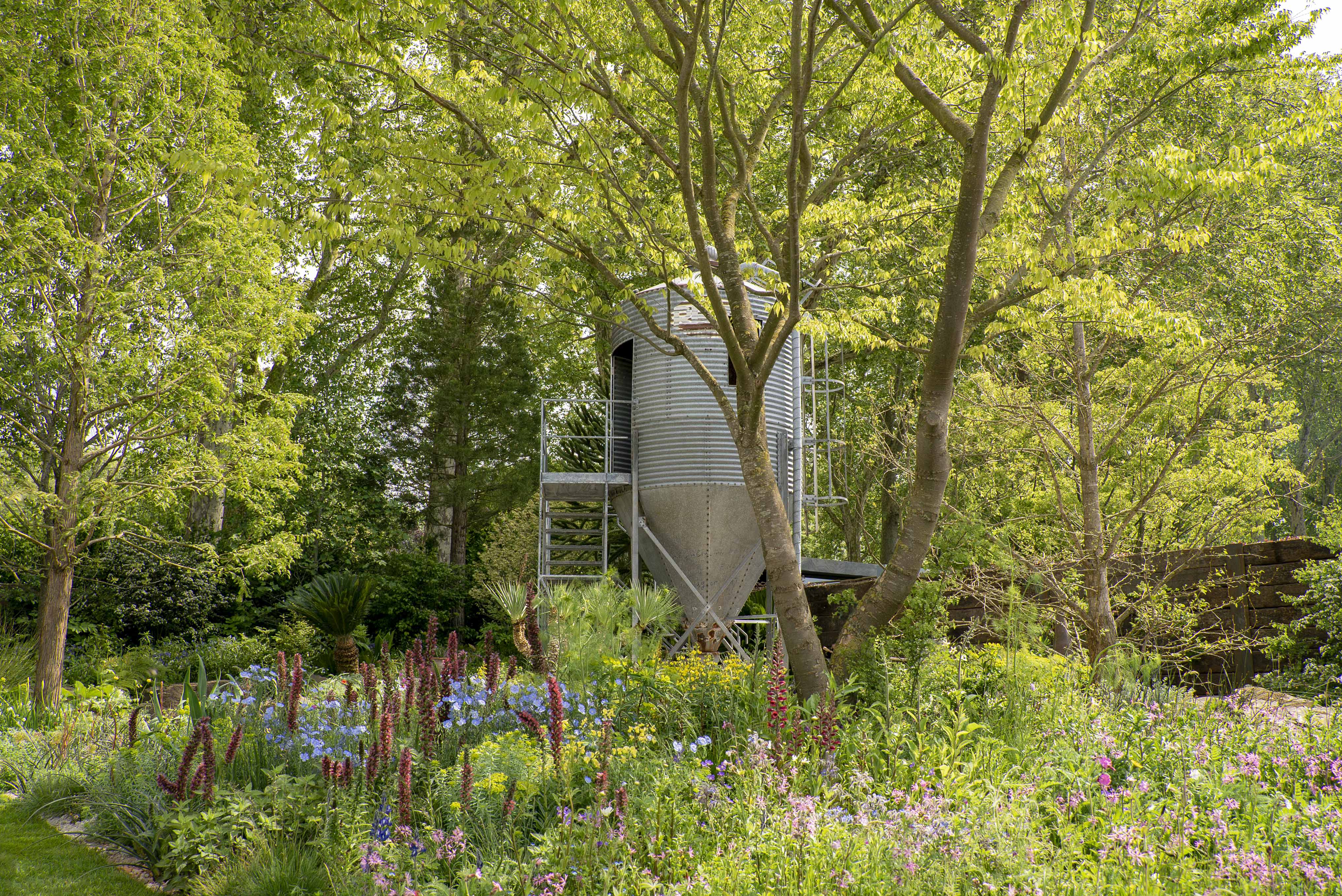 Gold and best constructed garden at RHS Chelsea 2019